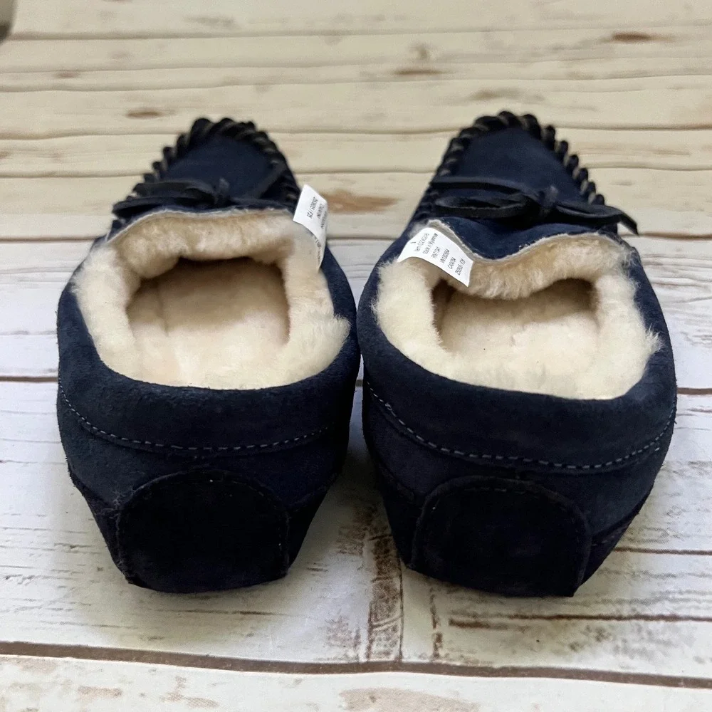 L.L.Bean NWOT Wicked Good Moccasin Slippers Navy Suede Shearling Kids Size 3